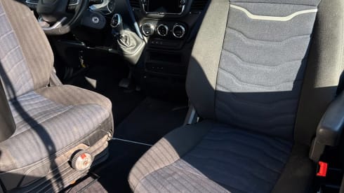 4p Other bus from 2019