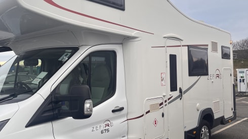 Big Bertha – 6 berth Roller Team 