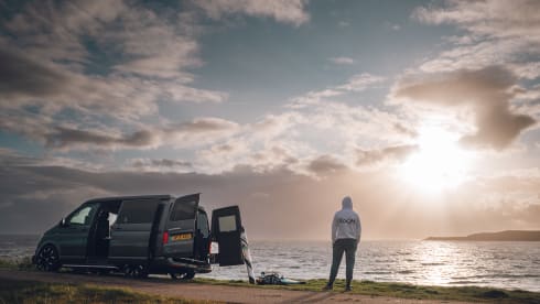 Boom – 4 berth Volkswagen campervan from 2019