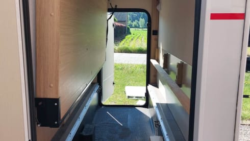 5p Sunlight A72 alcove from 2019