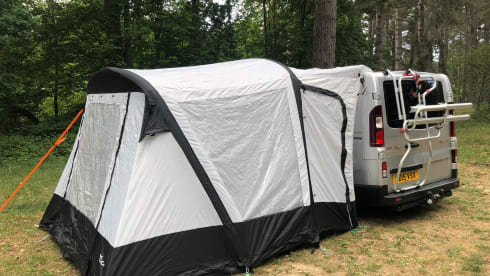 Sid – 2 Berth Renault Off-Grid Campervan