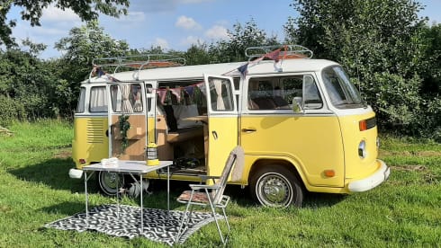 John Lemon – 5p Volkswagen bus from 1984