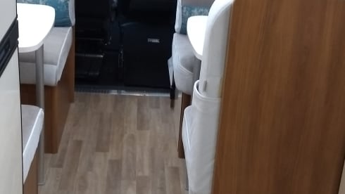 Rimor Laju – Spacious and new family camper for max. 6 people