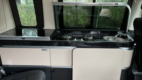 Marco Polo – 4p Mercedes-Benz campervan uit 2020