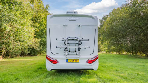 4p Hymer semi-integrated from 2022