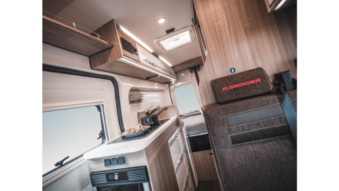 Laatste maand "Explore"! – Allroader, all comfort! The 4x4 Ford