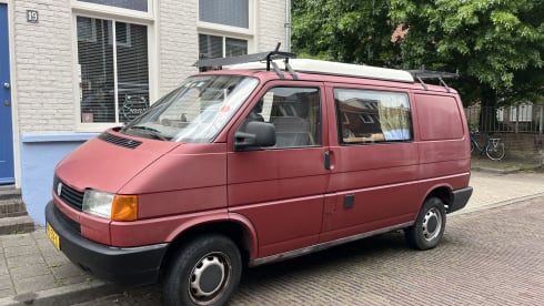 2-person Volkswagen T4 campervan - FOR SALE