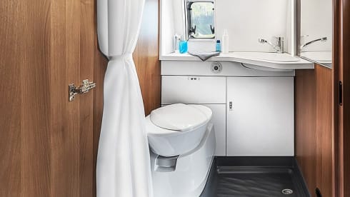 Eddie – All-round mobile home self-sufficient Vantourer 600D