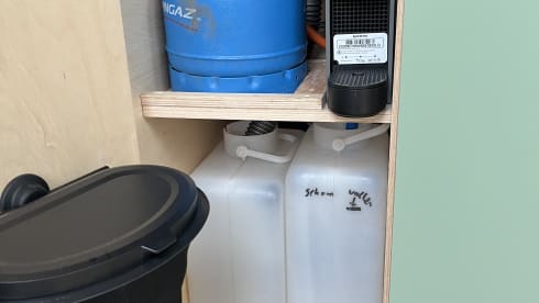 Wim  – 2p Renault campervan uit 2014