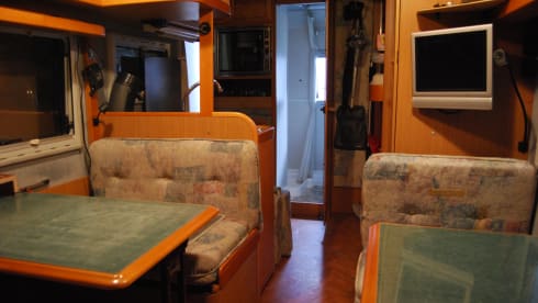 Freedom – Large family motorhome - Mobilvetta Euroyacht 175.