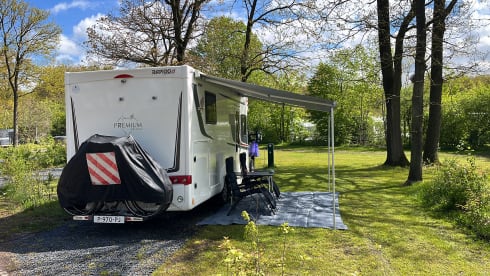 4p Rapido camper
