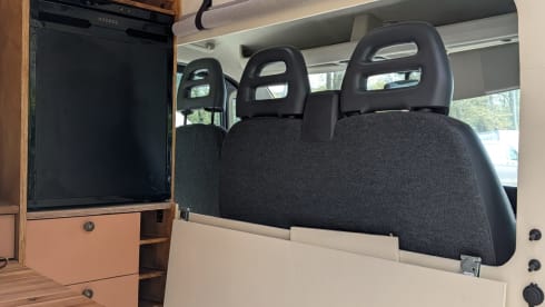 Juliet – Bus Peugeot 2 places à partir de 2025