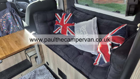 Paul – 2 1/2 berth Luxury Mercedes Campervan, with kennel - Inclusive Insurance