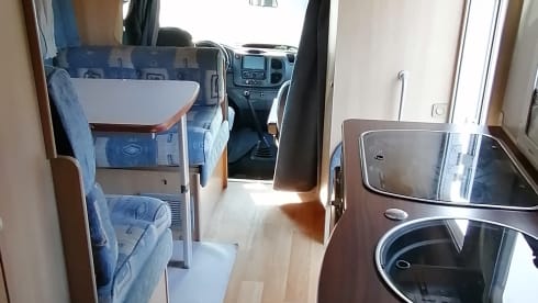 Capitano – The Captain's camper is already ready to leave.