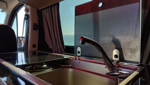 Vanny McVanface – 4 berth camping adventures await!