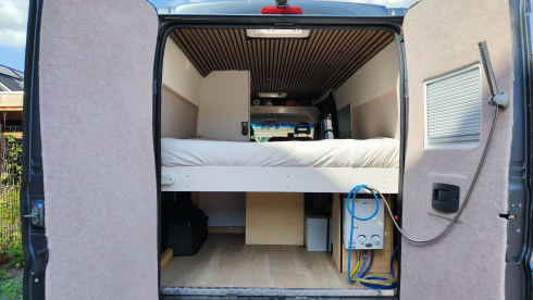 Elmo – Fiat Ducato camper van 