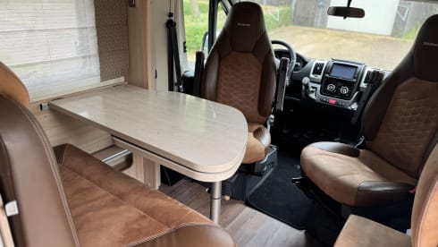 Bürstner semi-intégré 2 places de 2019