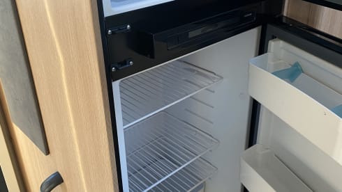 Billy – Hymer Carado with length beds, very suitable for tall people