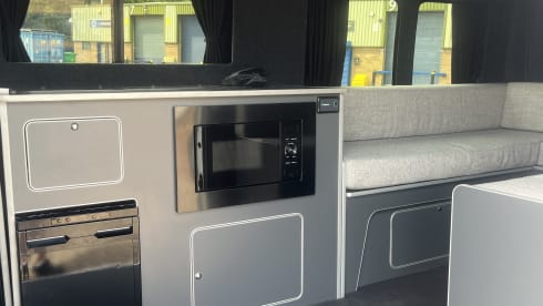 Camperlife – 3 berth Ford campervan from 2021