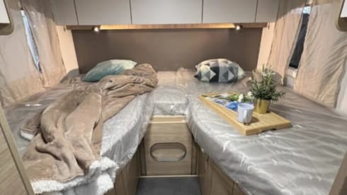 C01 – 4p Chausson semi-integrated uit 2025