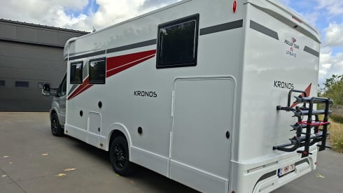 5p Roller Team semi-integrated uit 2025