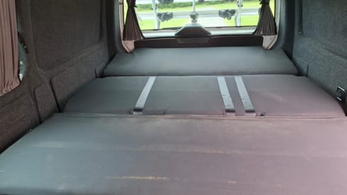 George – 4 berth Volkswagen campervan from 2016