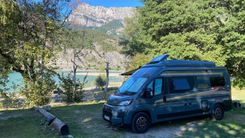Tummo, a boutique VAN experience - Bürstner 4P - 2026