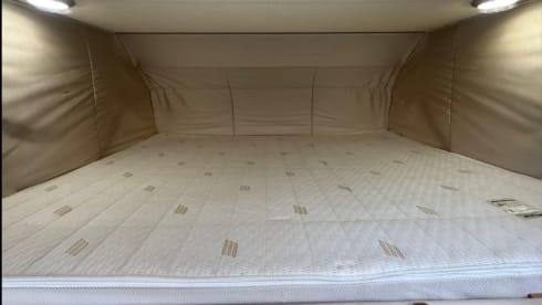 Ellen Mae  – Luxurious and spacious high end 4 berth Hymer A Class Motorhome