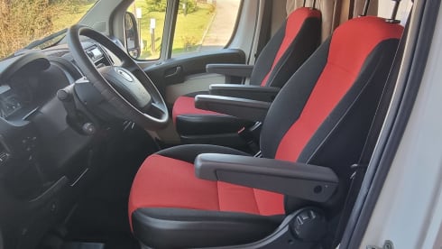 Eros Martini – Mc Louis Glamys 22, fiat ducato 2.2 130 cavalli