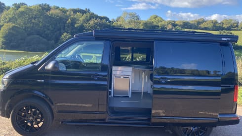Betty – 4 Berth VW T6 Camper - South West