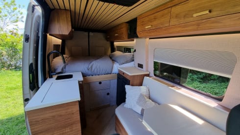 Sol – 2p Mercedes-Benz bus from 2019