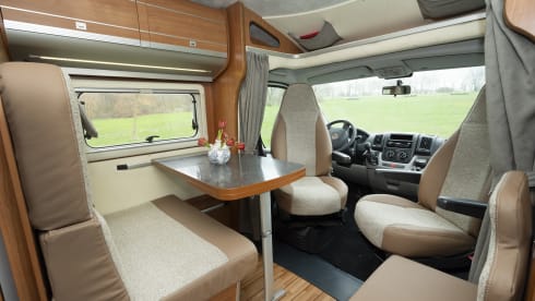 Aangenaam op de weg – 4p Fiat Ducato Giottiline semi-integrated from 2011