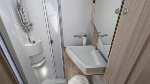 Langkofel – 4p Sun Living semi-integrated from 2023