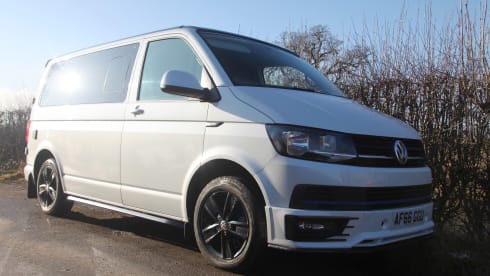 Pearl – VW T6 DSG Auto 4Birth Campervan, INSURANCE INC IN PRICE! *inc Night Heater