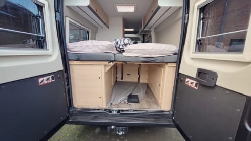 CLIFF640 AUTOMAAT – Buscamper CLIFF640 AUTOMATIC