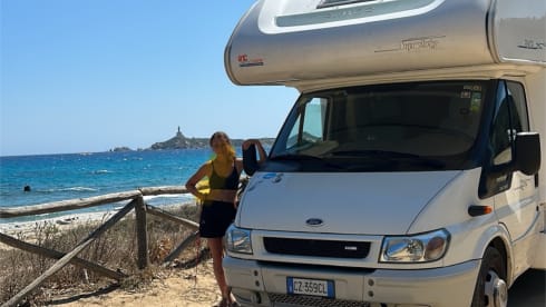 CAMPER MANSARDATO IDEALE PER FAMIGLIE