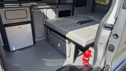 Jonathon – 4 berth Vauxhall campervan from 2018