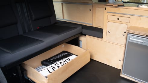 100% Electric camper 🚌⚡️ Dwingeloo (1) | 🌱