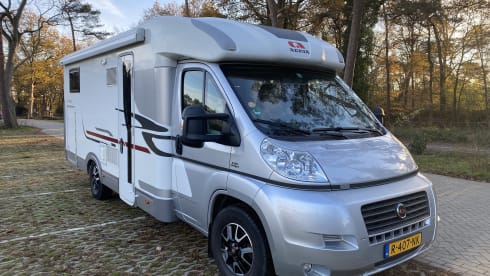 Längenbetten! Adria Coral S670SL Neuzustand