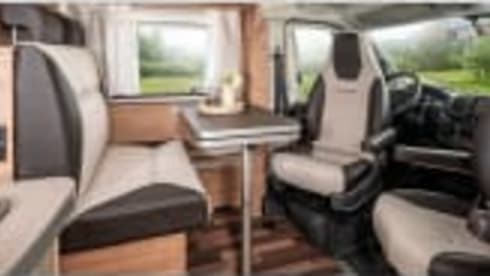 Peppi – Weinsberg CaraCompact 600 MF