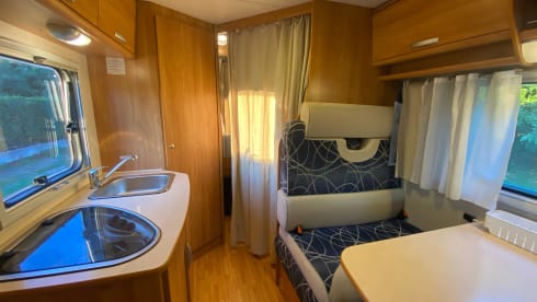 DIANA – RIMOR 6 SEATS COMPACT ONLY 20 THOUSAND KILOMETERS PRACTICALLY NEW