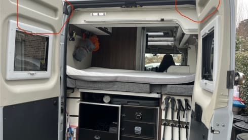 Ranger – New possl summit, bus camper of the year, with skyroof!