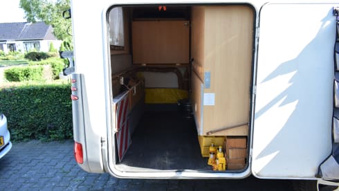 Heerlijke Familie Camper - 6p Dethleffs alcove uit 2001