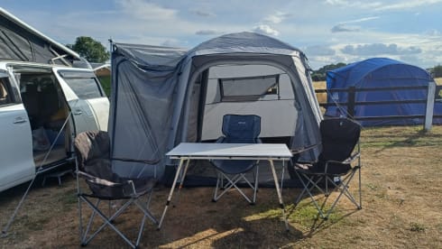 Inkling – 2012  Toyota Alphard (automatic) 4 berth campervan converted May 2024