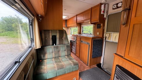 Lulu – 6 Berth Bessacarr 795