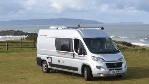 Acer – Delux Campervan with toilet/shower. Sleeps 4 travels 4