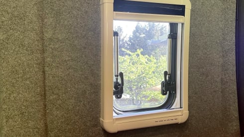 Rodi – Rodi gemütlicher, selbstausgebauter Peugeot Boxer Kastenwagen