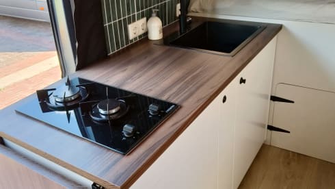 Elmo – Fiat Ducato camper van 