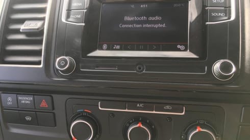 Loulabelle  – 4 berth Volkswagen campervan from 2017