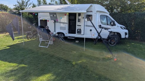 Superdelux campertje – 2p Pilote P690D EXPRESSION semi-integrated from 2025